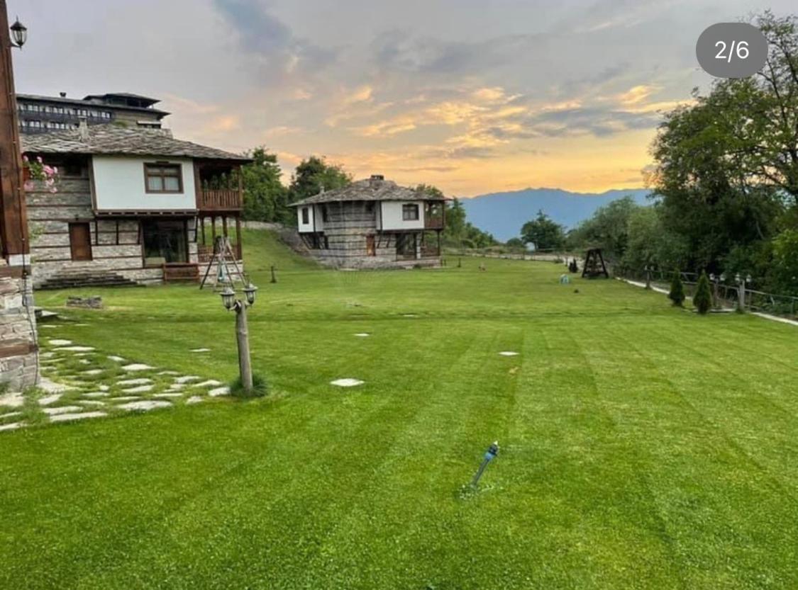 Leshten Guest Homes Zewnętrze zdjęcie