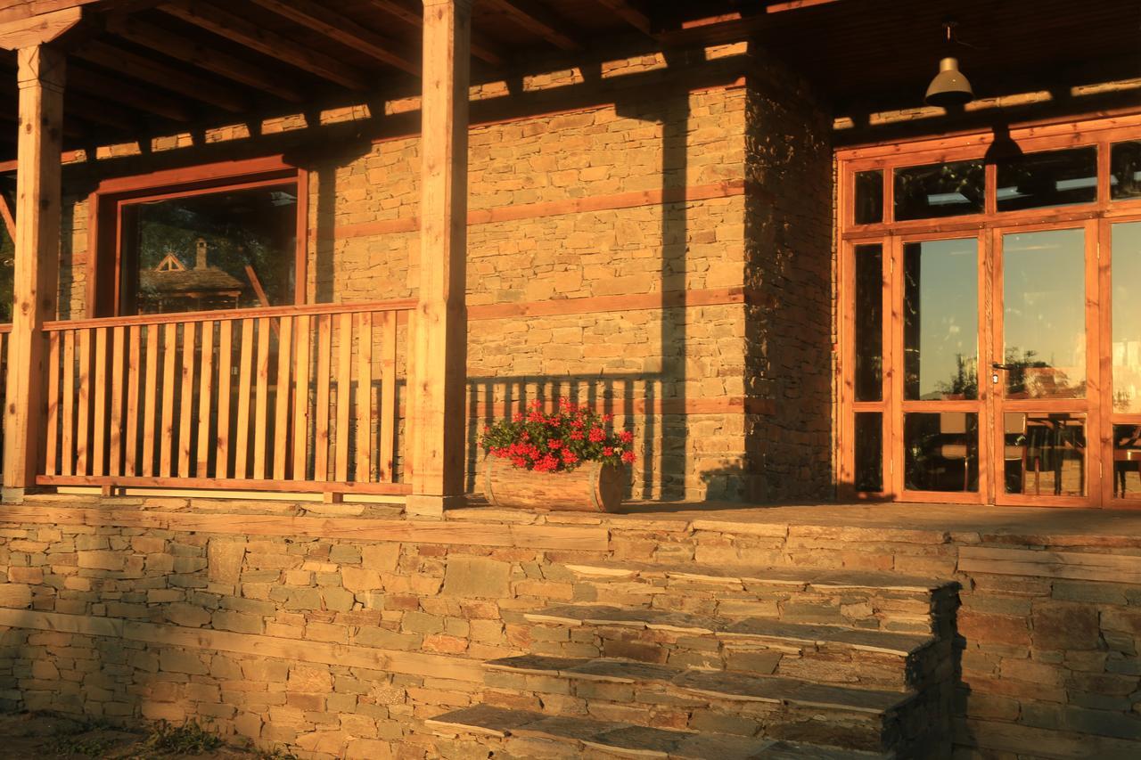 Leshten Guest Homes Zewnętrze zdjęcie